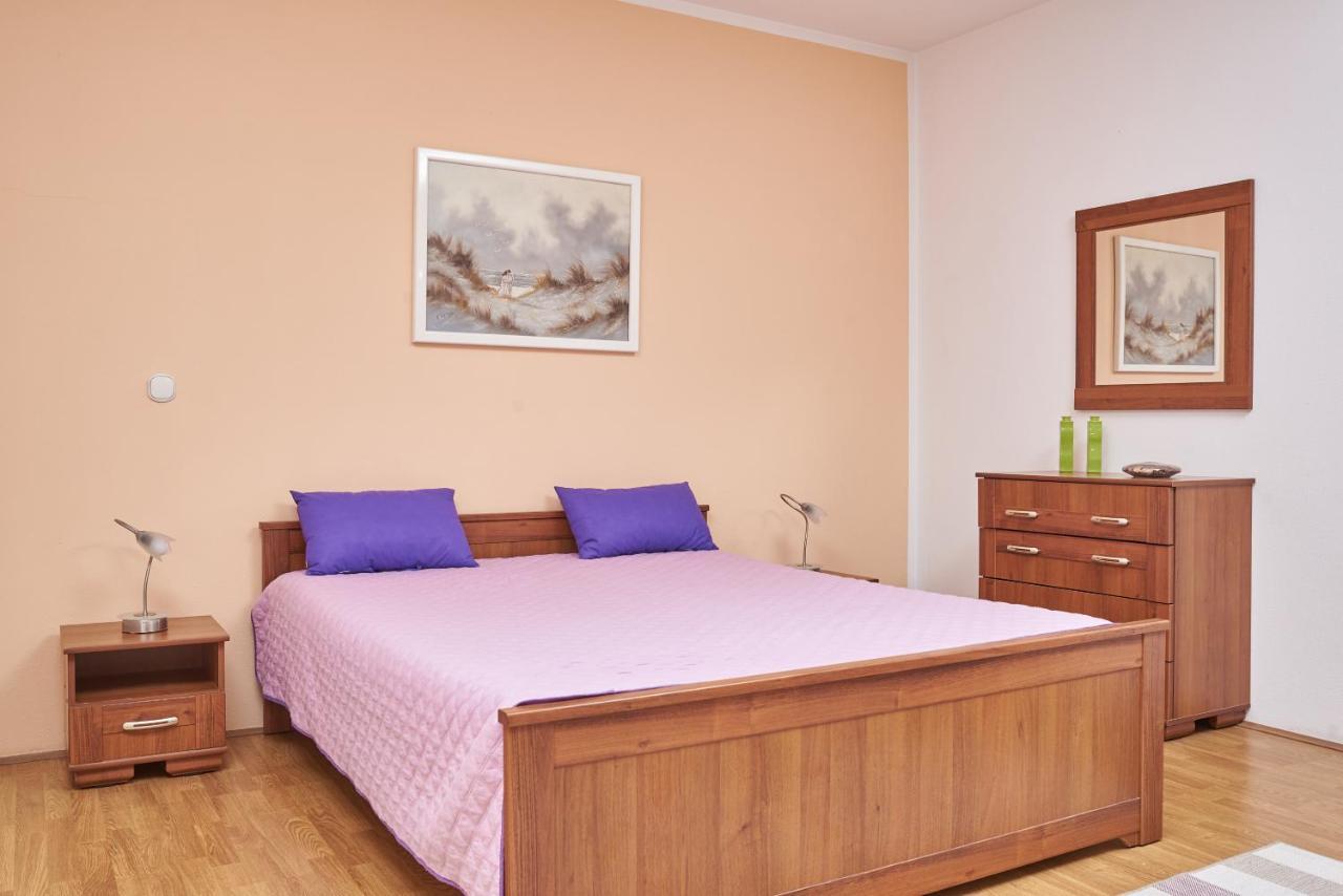 Apartments Lovric With Sea View Kaštela Extérieur photo